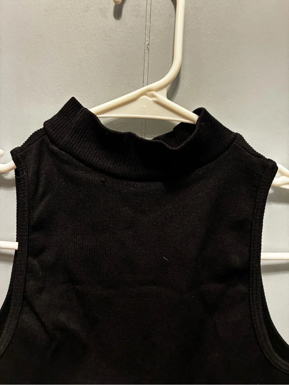 Aura Black Sleeveless Mock Neck Top
